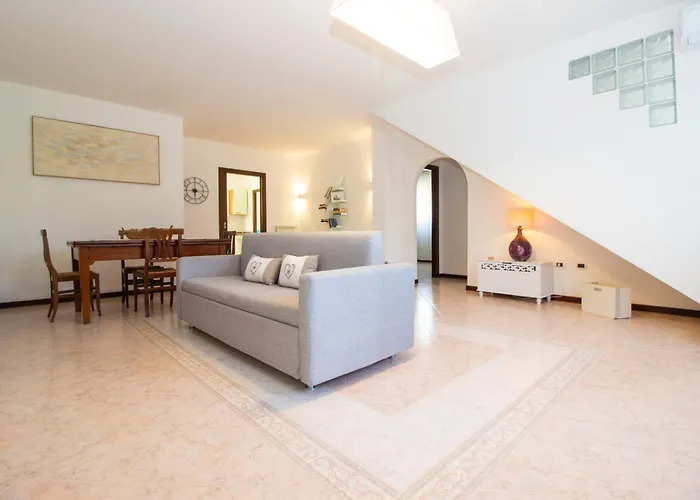 Isla Country Alghero Вилла *